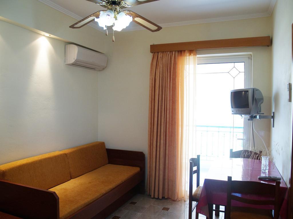 La Fontaine Apartments Kandia Bilik gambar